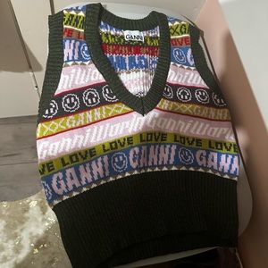 Ganni Vest